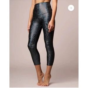 Emily Hsu Designs Midnight Mermaid 7/8 Leggings High Waist Size Large New NWT